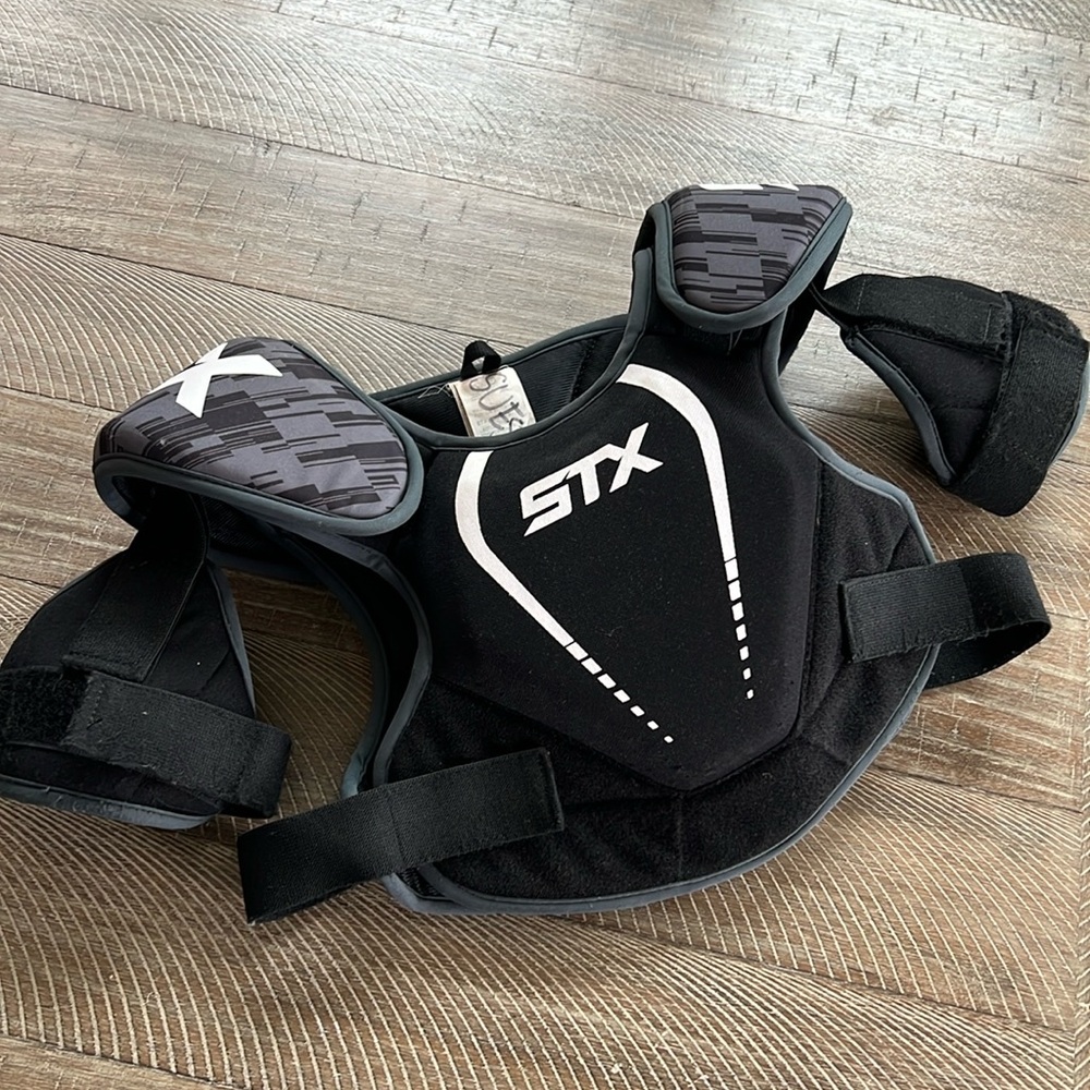 STX youth M lacrosse chest pads
